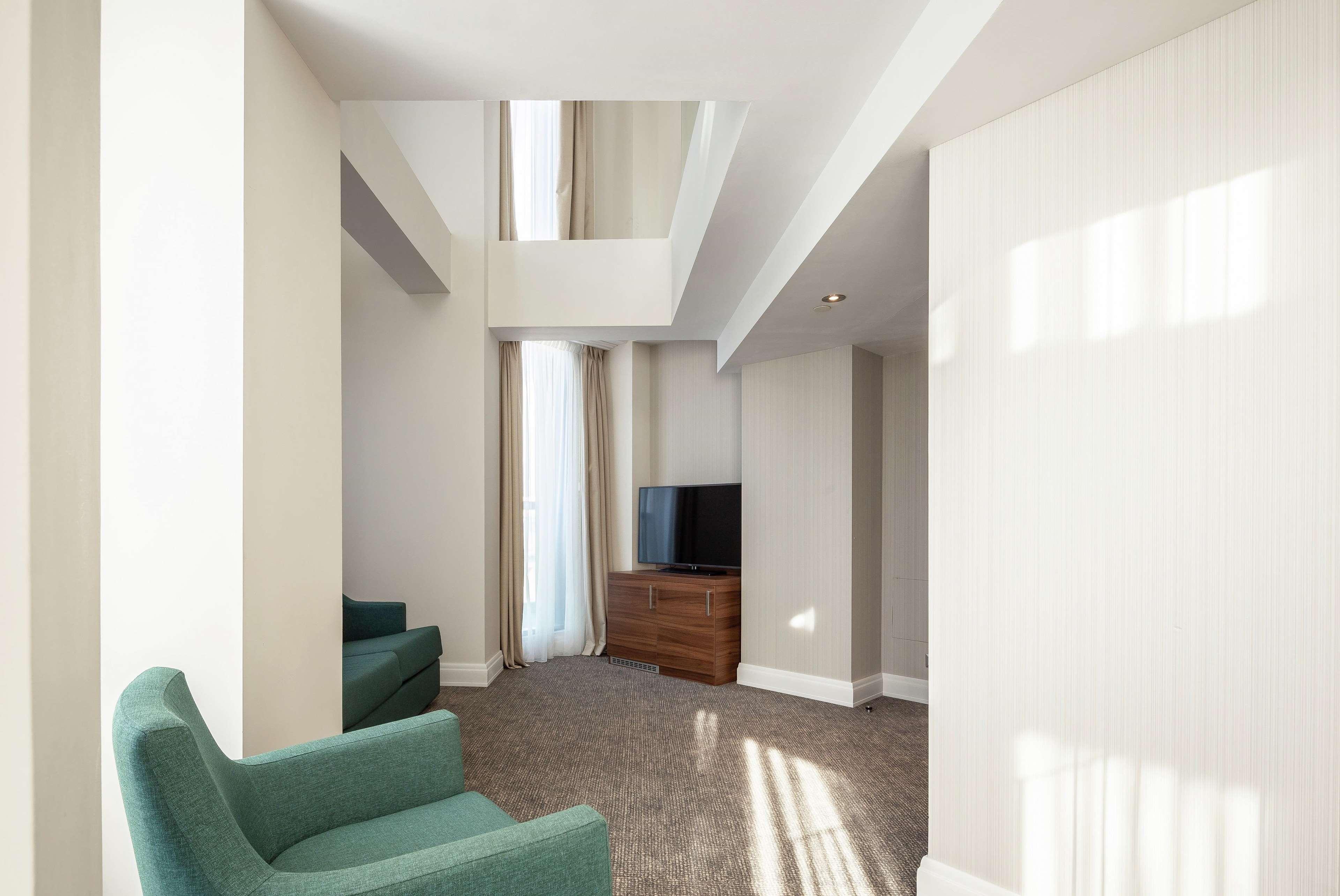 Hilton Garden Inn Bucharest Old Town Esterno foto