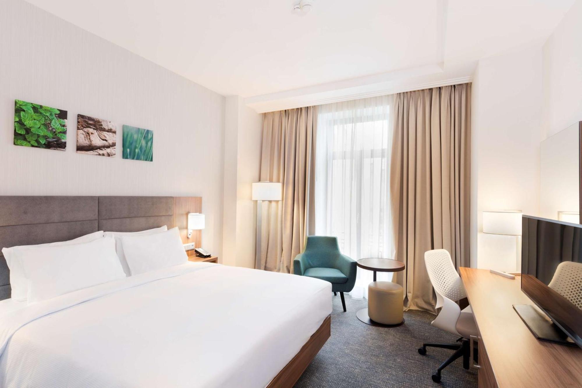 Hilton Garden Inn Bucharest Old Town Esterno foto