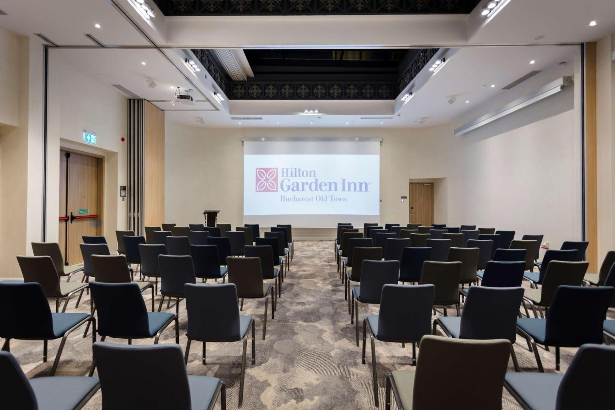 Hilton Garden Inn Bucharest Old Town Esterno foto