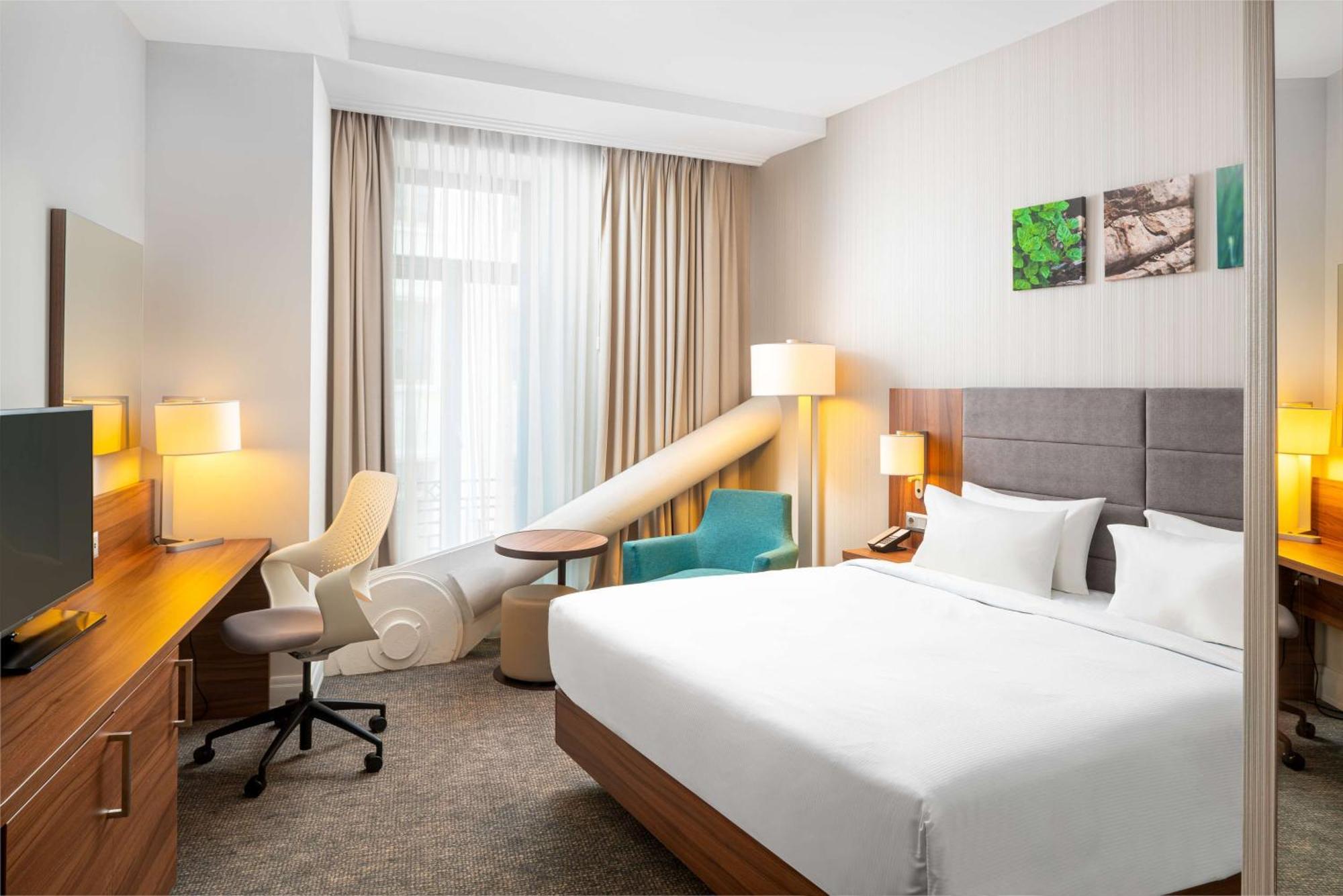 Hilton Garden Inn Bucharest Old Town Esterno foto