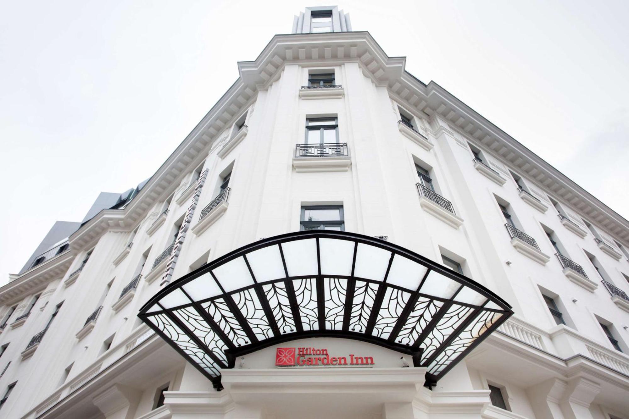 Hilton Garden Inn Bucharest Old Town Esterno foto