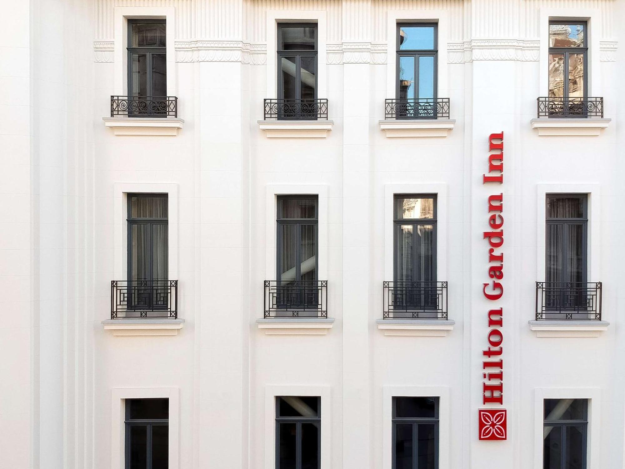 Hilton Garden Inn Bucharest Old Town Esterno foto